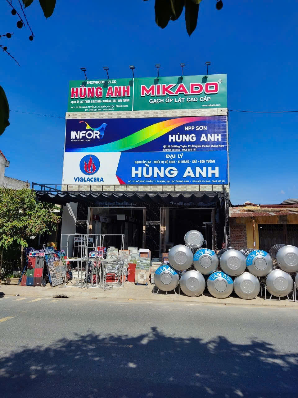 Đội ngũ VLXD Hùng Anh